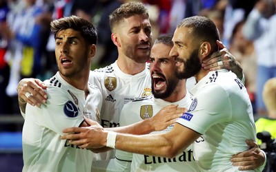 爱赢电竞精华-卡马文加国家队绝平进球